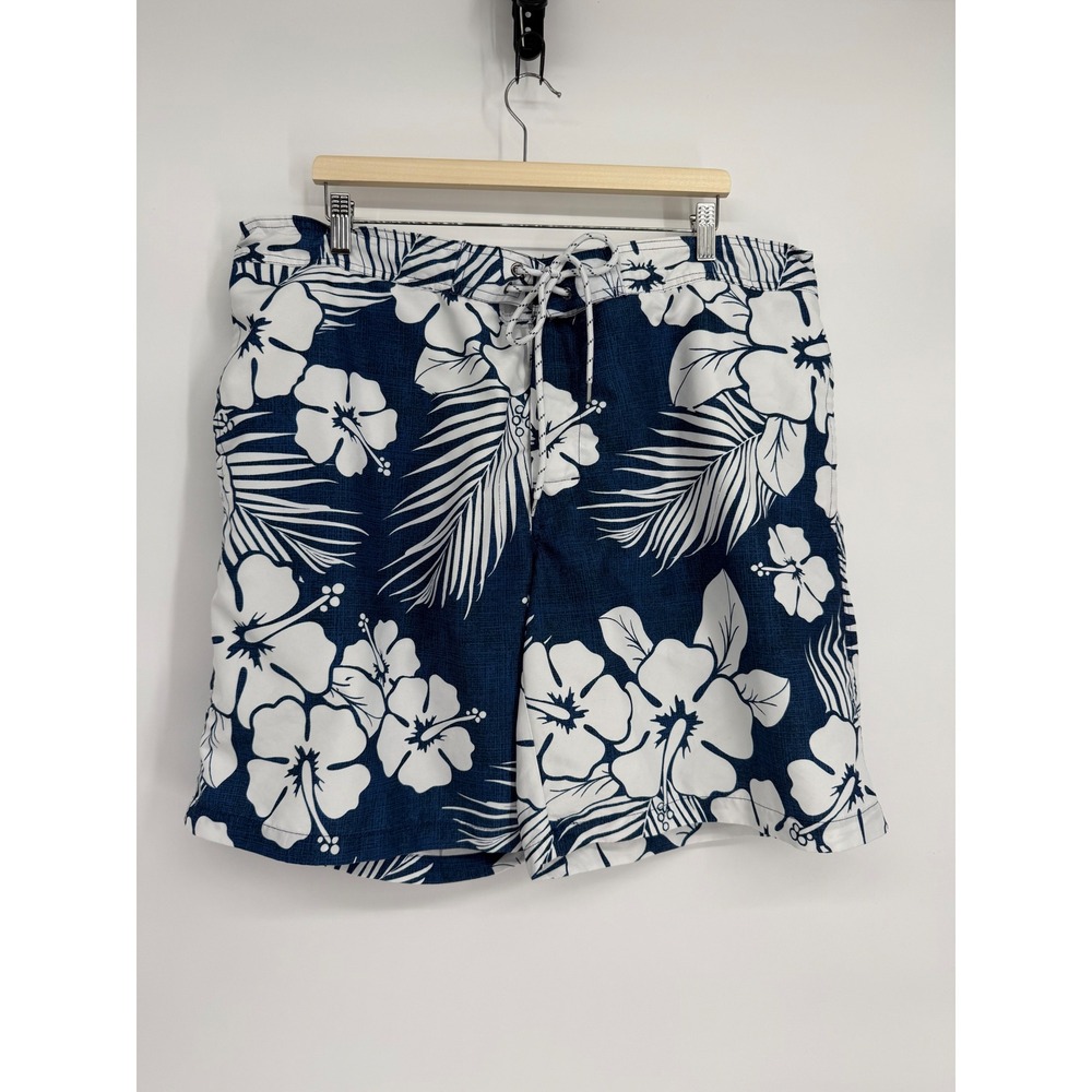 St John's Bay Sz XXL Mens Hawaiian Floral Swim Trunks Navy Blue White